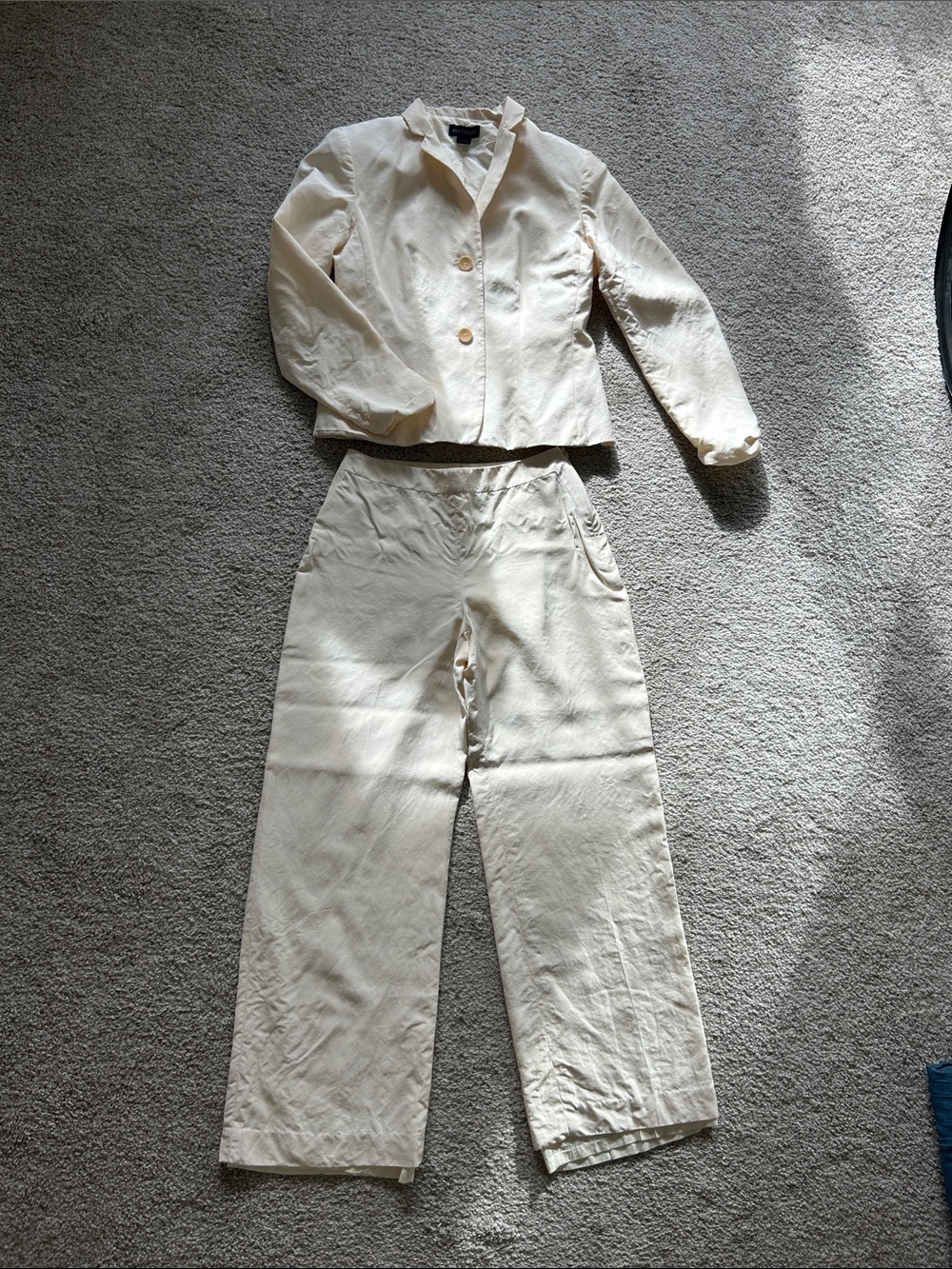 Ann Taylor Cream Linen-Blend Two-Piece Pantsuit